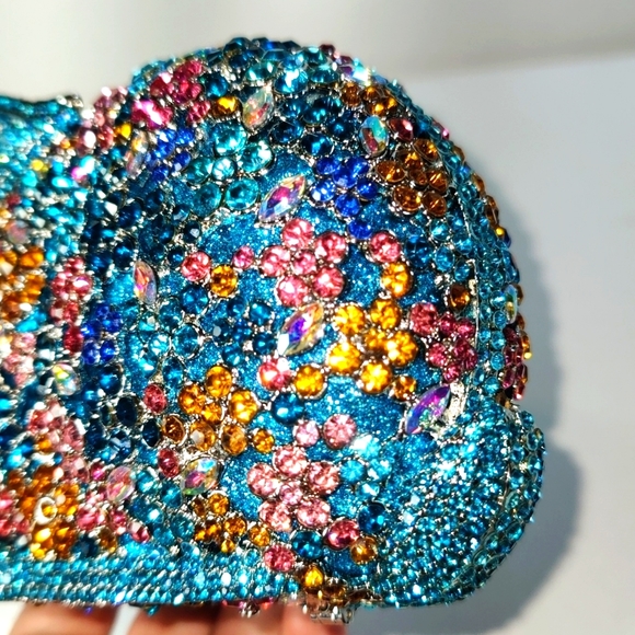 New In Box Blue Colorful Crystals Floral Rabbit Evening Clutch Purse - Picture 14 of 17